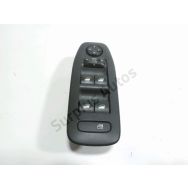 Commande leve-vitre avant gauche