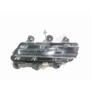 Feu diurne avant droit