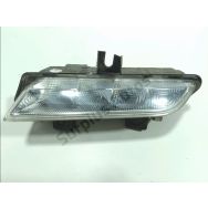 Feu diurne avant droit