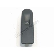 Commande leve-vitre avant droit