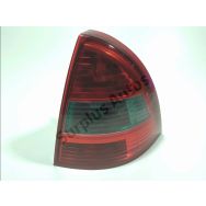 Feu arriere droit