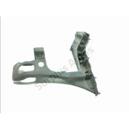 Support droit de pare-choc arrière