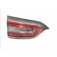 Feu arrière intérieur gauche
