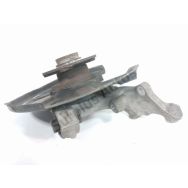 Moyeu arrière droit