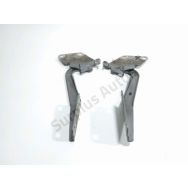 Jeu de charnieres de capot