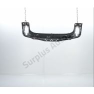 Traverse superieure armature avant