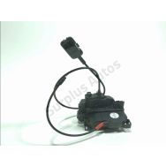 Serrure de porte avant droite