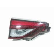 Feu arrière intérieur gauche