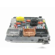 Boite à fusibles moteur