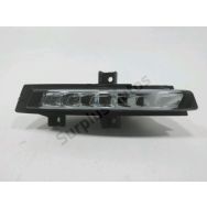 Feu diurne avant droit