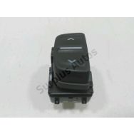 Commande lève-vitre avant gauche