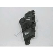 Support gauche de pare-choc arriere