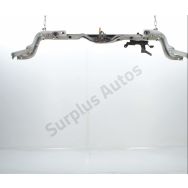 Traverse superieure armature avant
