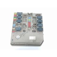 Boite à fusibles moteur