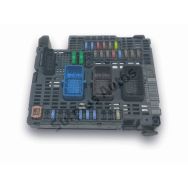 Boite à fusibles moteur