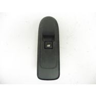 Commande leve-vitre avant droit