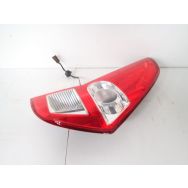 Feu arriere droit
