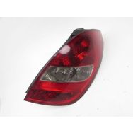 Feu arriere droit