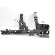 Support gauche de pare-choc arrière