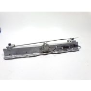 Traverse superieure armature avant