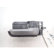 Poignee interieure porte avant droite