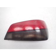 Feu arriere droit
