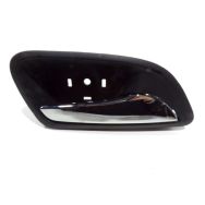 Poignee interieure porte arriere droite