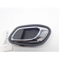 Poignee interieure porte avant droite