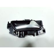 Poignee interieure porte avant droite