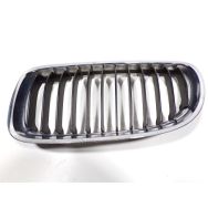 Grille de calandre gauche