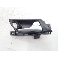 Poignee interieure porte avant droite