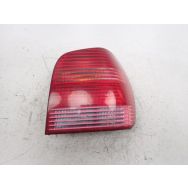 Feu arriere droit
