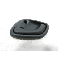 Poignee interieure porte avant gauche