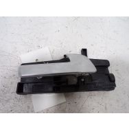 Poignee interieure porte avant droite