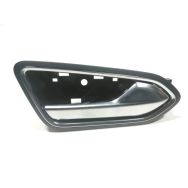 Poignee interieure porte arriere droite