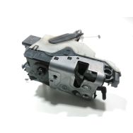 Serrure de porte avant droite