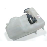 Reservoir de lave glace avant