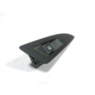 Commande leve-vitre arriere droit