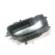 Poignee interieure porte arriere droite