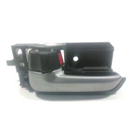 Poignee interieure porte arriere gauche