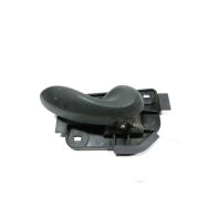 Poignee interieure porte arriere droite