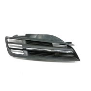 Grille de calandre droite