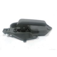 Poignee interieure porte avant gauche