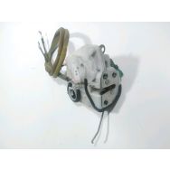 Serrure de porte avant gauche