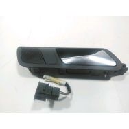 Poignee interieure porte arriere droite