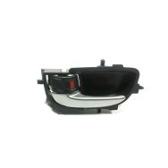 Poignee interieure porte arriere gauche