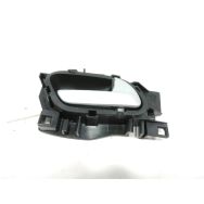 Poignee interieure porte avant droite