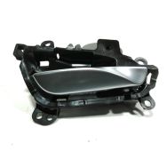 Poignee interieure porte arriere droite