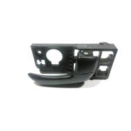 Poignee interieure porte arriere droite