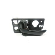 Poignee interieure porte arriere gauche